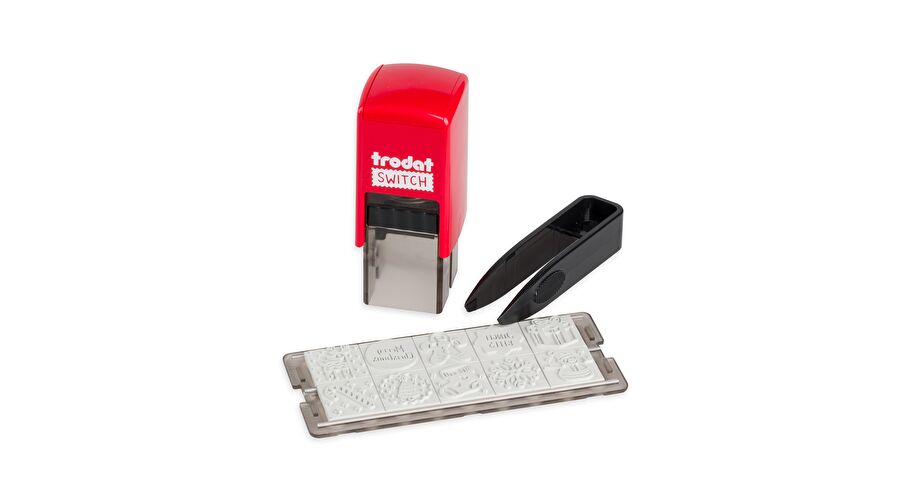 0511002480_trodat_Switch_Weihnachten_rot_Set_weisser_Hintergrund_front_gedreht_links_1x1_RGB_In.jpg
